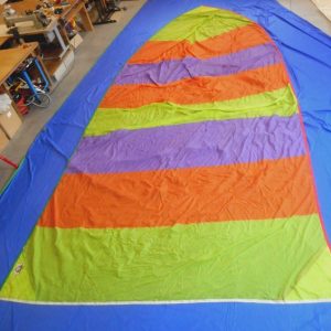 Spi Symétrique 30m2
