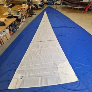 Solent /Trinquette 17m2, sur mousquetons